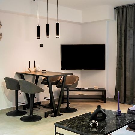 Essel Noir - A Hidden Gem With A Magnificent Acropolis View Apartment Athens Exterior photo